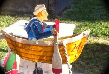 El pupo en la acera de una calle de Aloasí
