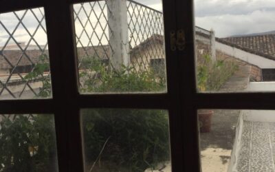 Desplome del techo de la capilla episcopal de Ibarra y el amor